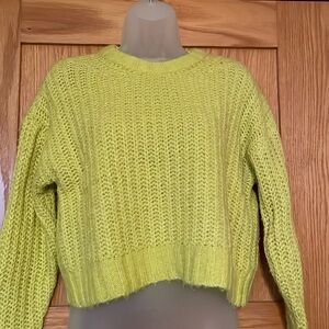 Yellow cropped sweatshirt from American Eagle